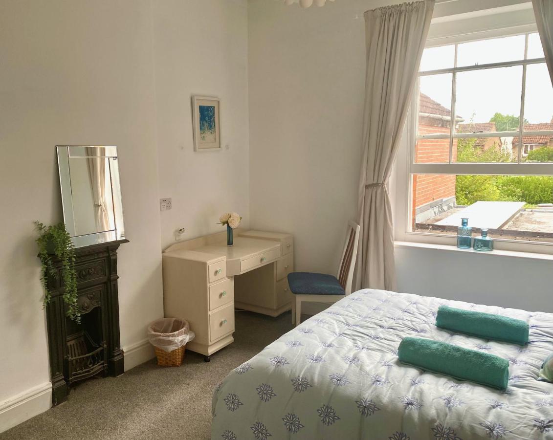 The Dragonfly Bnb, Glastonbury Dış mekan fotoğraf