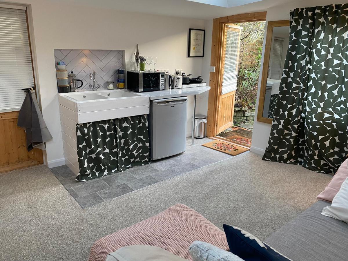 The Dragonfly Bnb, Glastonbury Dış mekan fotoğraf